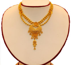Necklace for Nepali woman