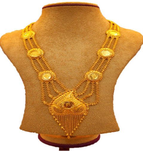 beautiful handcrafted gold necklaces.