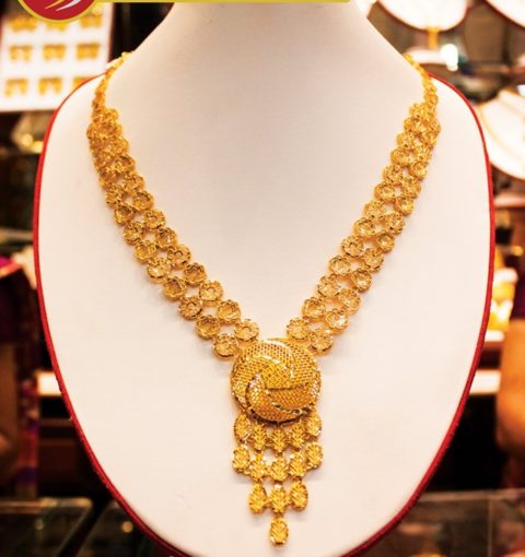 Shalimar Gold Necklace in Nepal